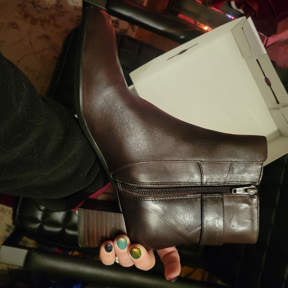 Nine West Women's Poppyo Mochachi M Ankle Boots 7.5 - Picture 3 of 10